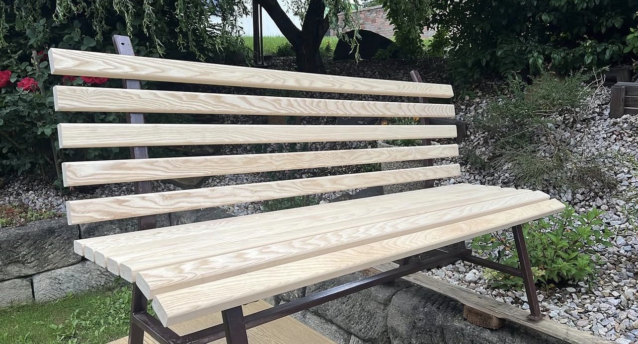 Renovace lavičky